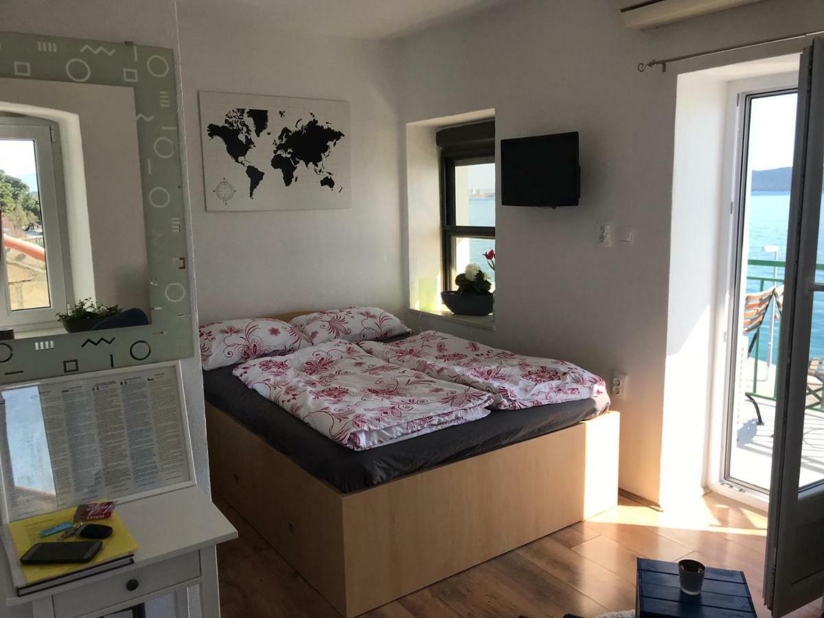 Meerblick Apartment Kastela Luaran gambar