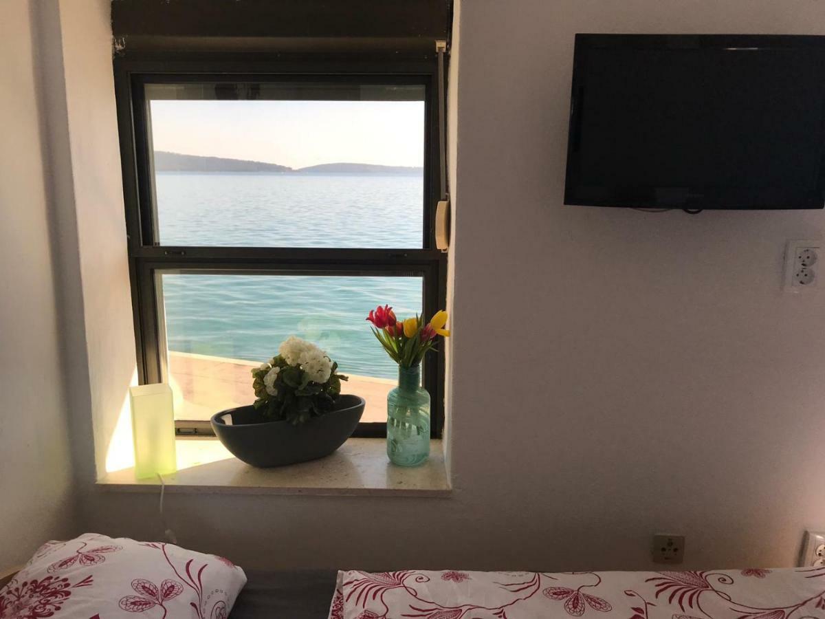 Meerblick Apartment Kastela Luaran gambar