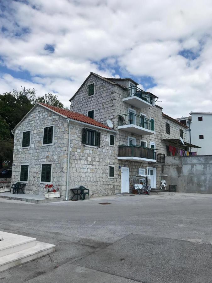 Meerblick Apartment Kastela Luaran gambar