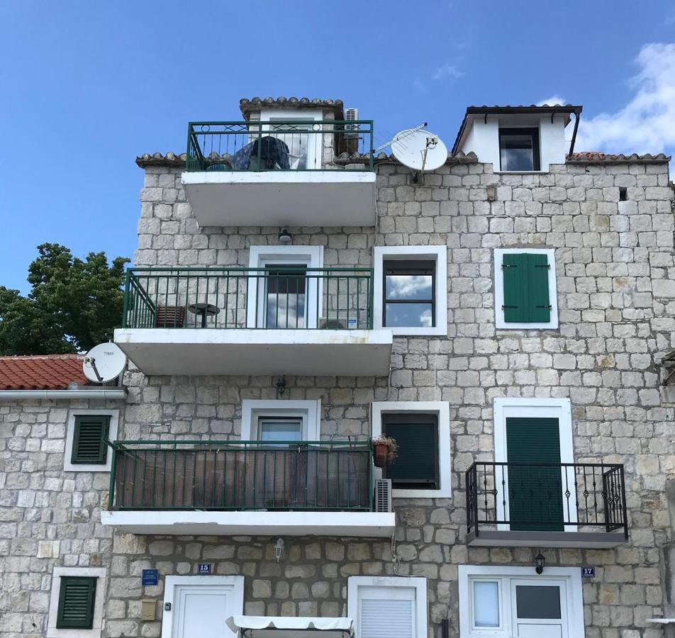 Meerblick Apartment Kastela Luaran gambar